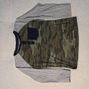 Carters Boys Blue Camo Button Pocket Longsleeve Shirt Size 10